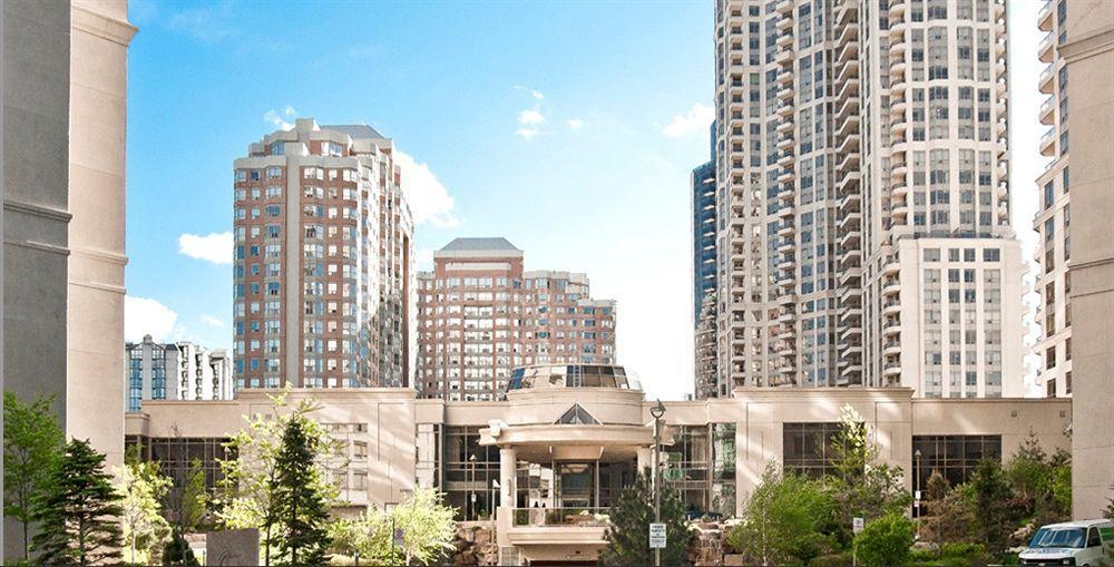 Downtown Mississauga Executive Suites Sq1 Esterno foto